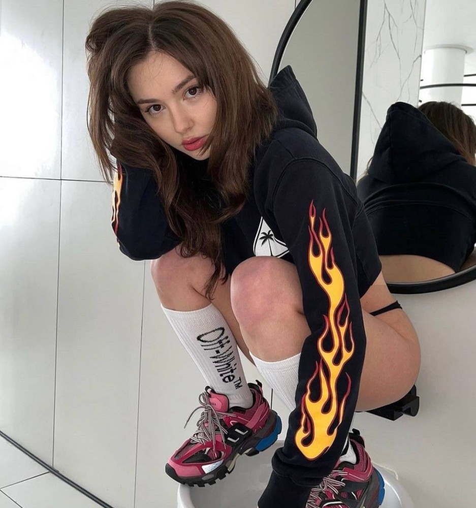 Индивидуалка Виолетта фото № 2 в городе Полысаево